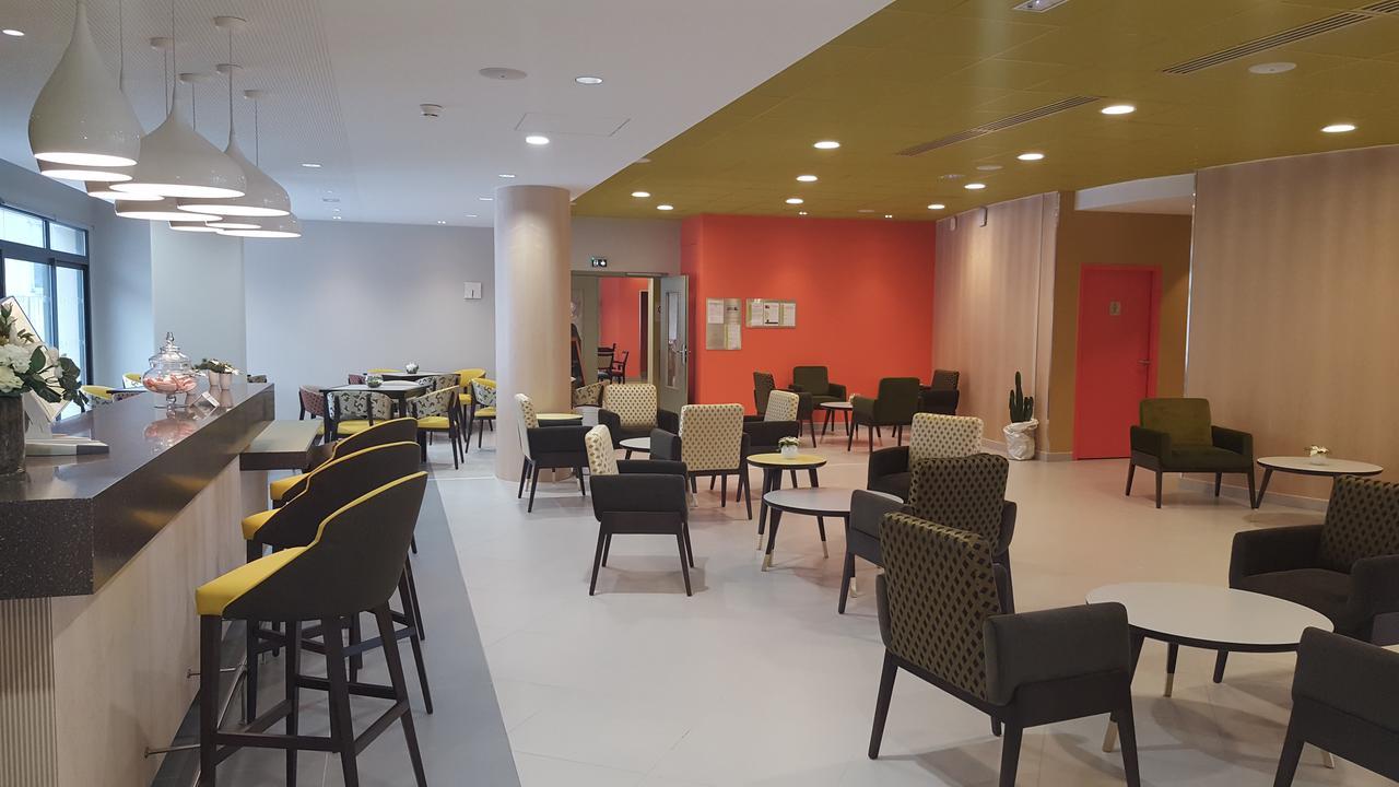 Residence Seniors Domitys Les Hautes Feuilles Reims Exterior foto
